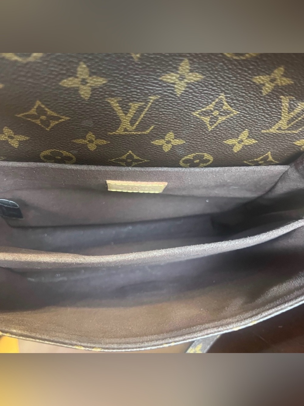 Louis Vuitton Monogram Pochette Métis - Picture 4 of 5